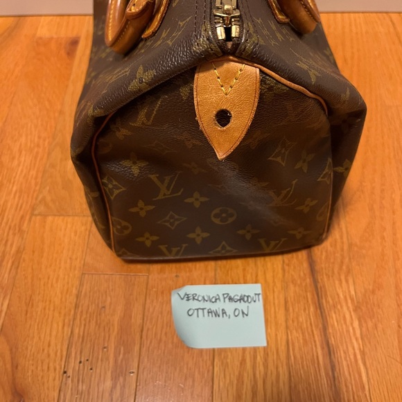 Authentic Louis Vuitton Speedy 30 - Picture 9 of 14